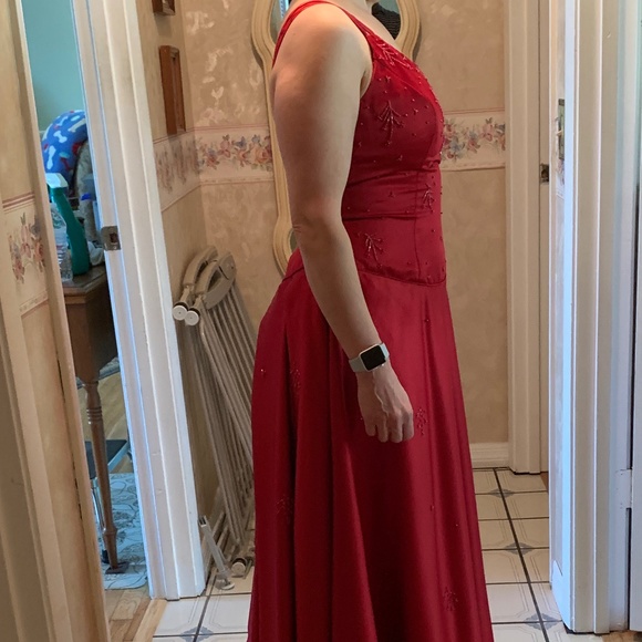 2-Formal dresses - Picture 1 of 9